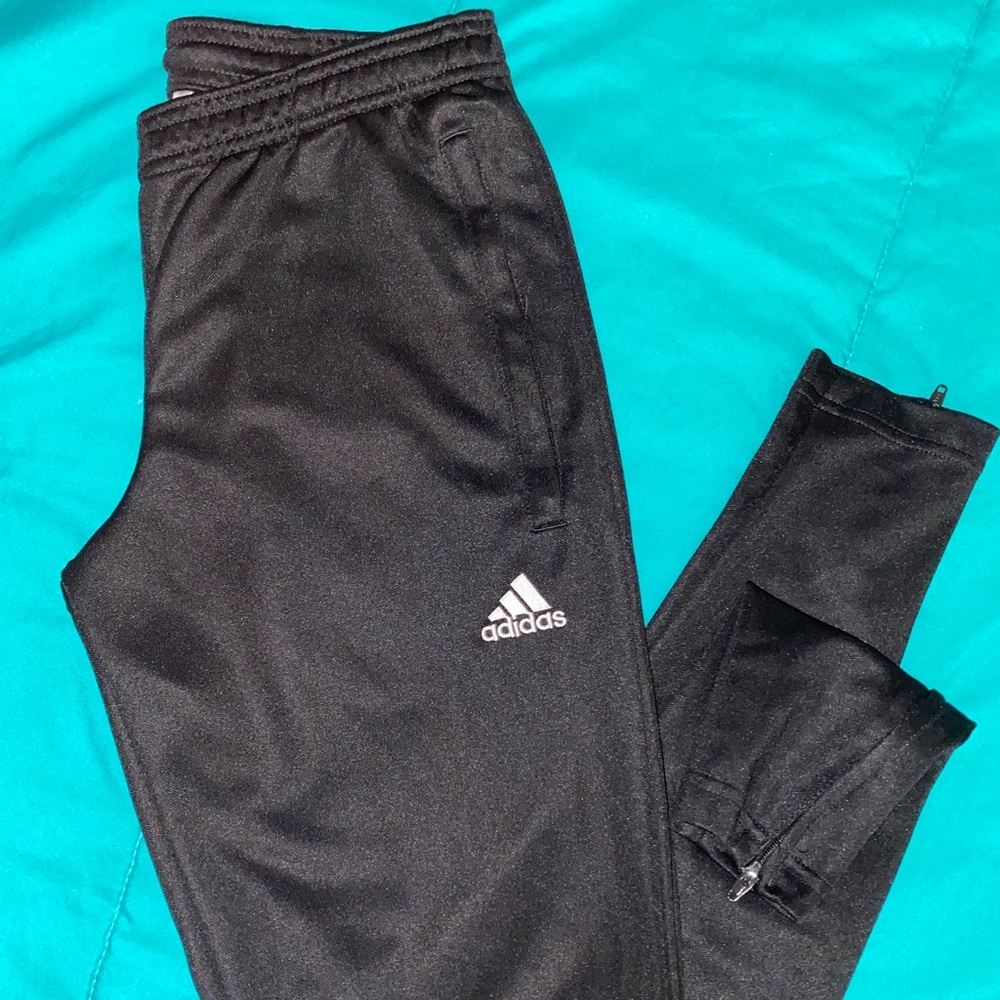 Adidas SST Track Pants 🖤